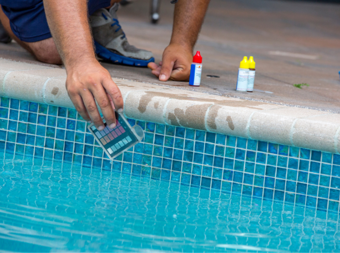 controle eau piscine AD&C multiservices 34 plombier bricolage dépannage informatique clermont hérault nebian canet ceyras paulhan