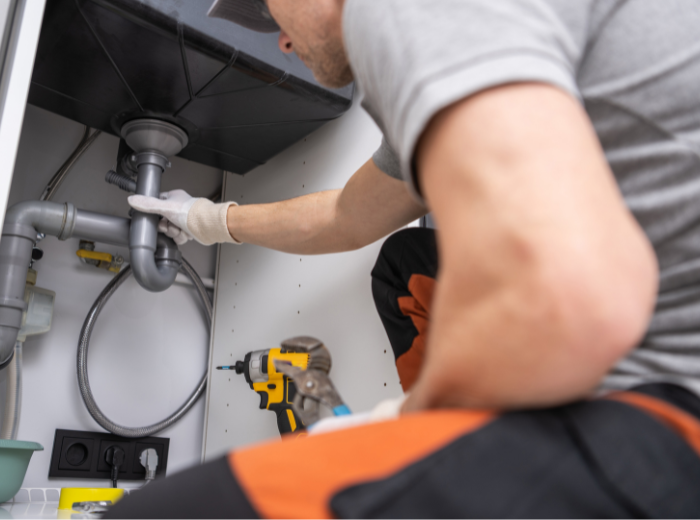 débouchage AD&C multiservices 34 plombier bricolage dépannage informatique clermont hérault nebian canet ceyras paulhan