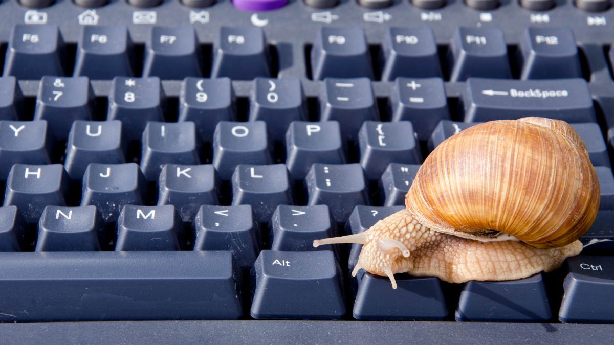 Ordinateur lent Dépannage informatique ADCservices Clermont l'Hérault